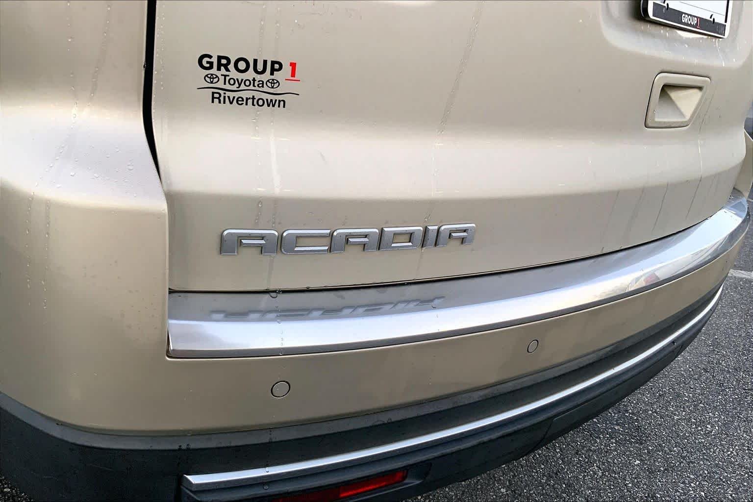 Used 2014 Champagne Silver Metallic GMC SLT image 27