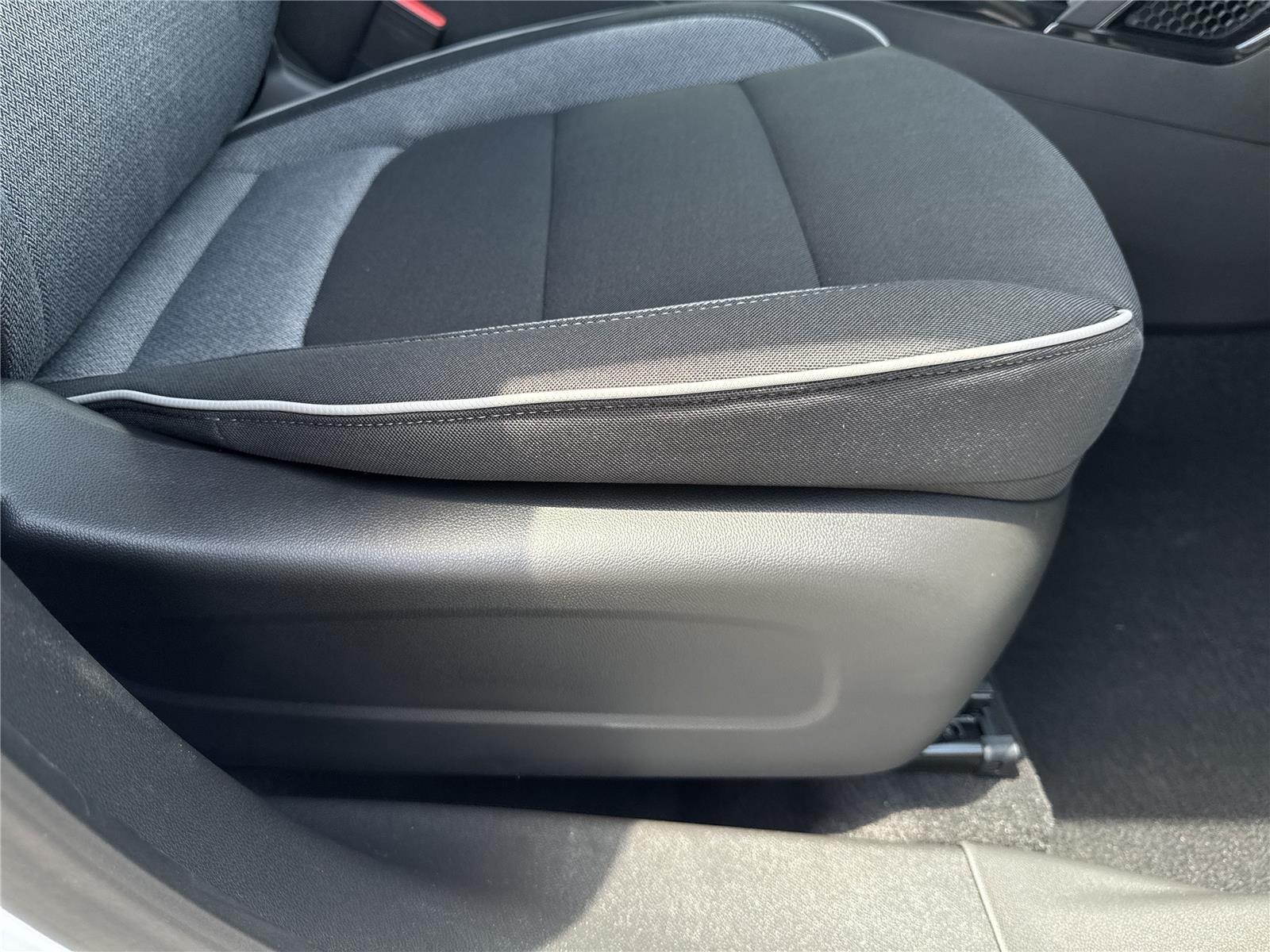 New 2026 Summit White Chevrolet LT image 35