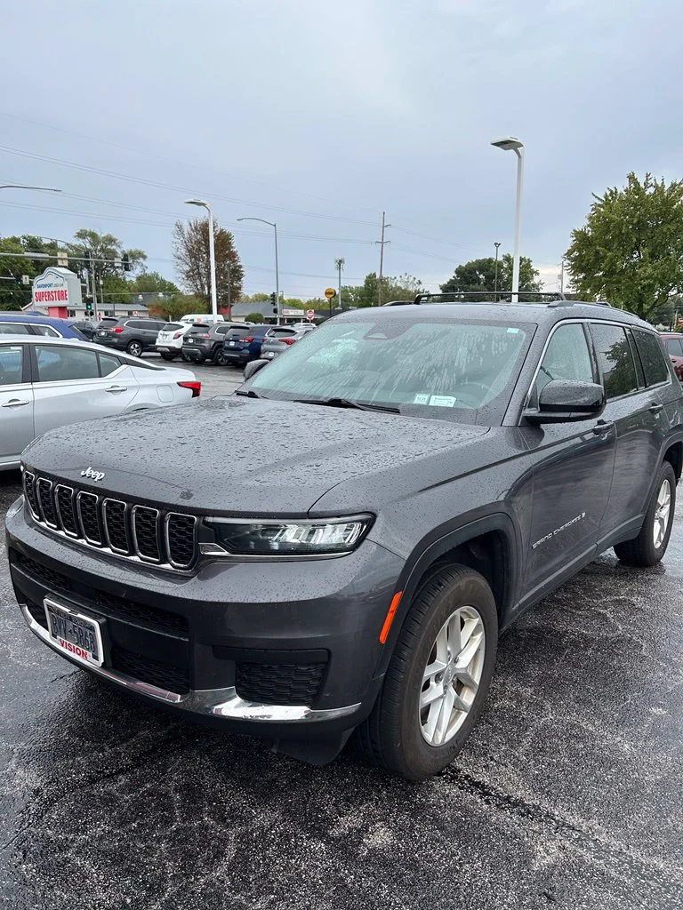 Certified Used 2022 Gray Jeep Laredo image 2