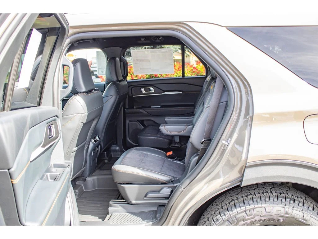 New 2026 MARSH GRAY Ford Tremor image 20