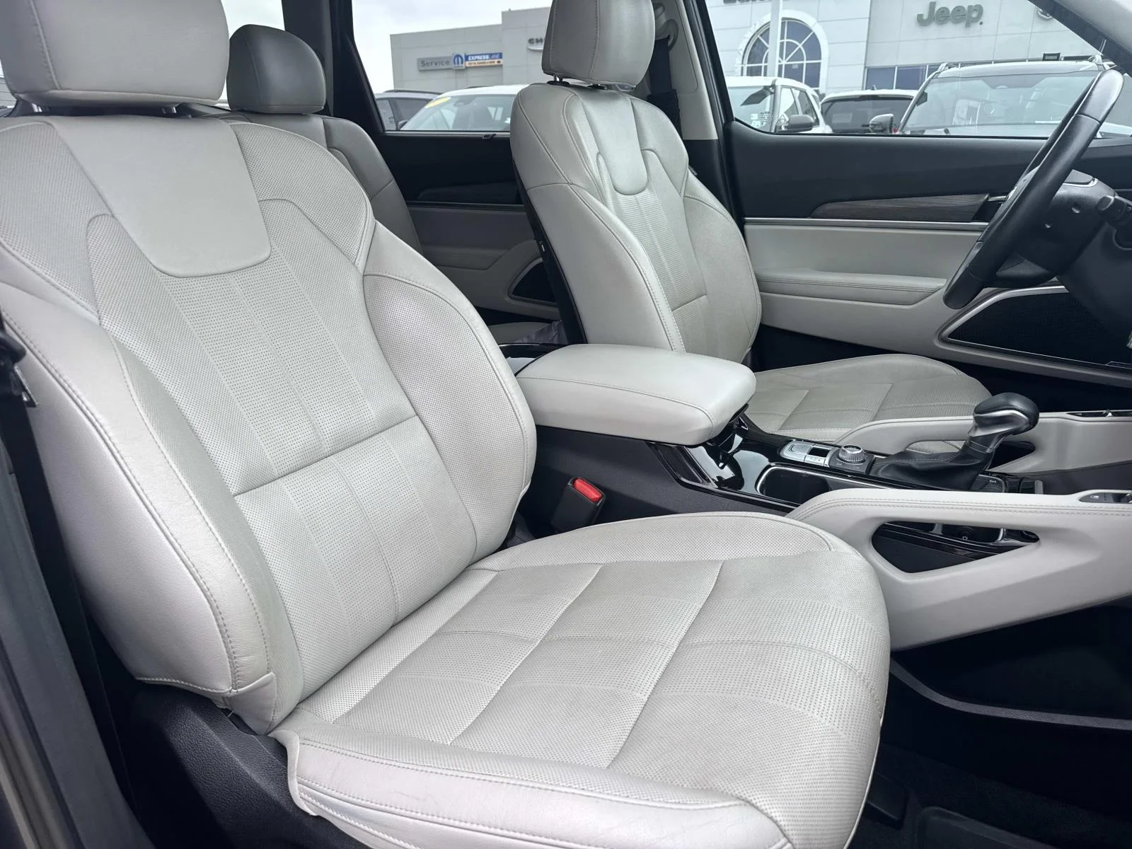 Used 2021 Gravity Grey Kia EX AWD image 12