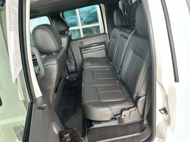 Used 2015 White Ford Platinum image 23