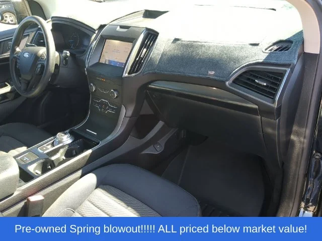 Used 2020 Black Ford SE image 46