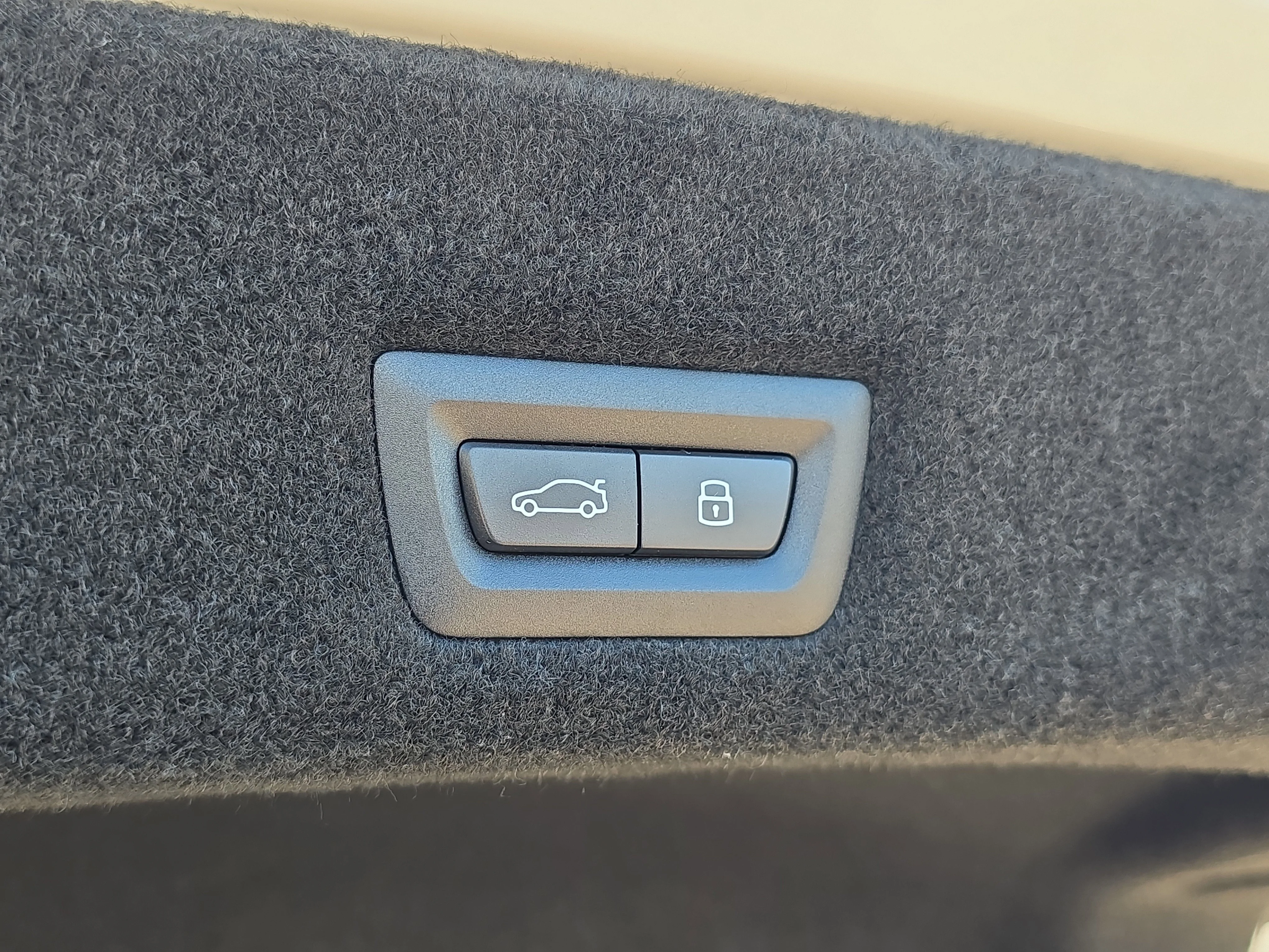 2026 BMW i7 50 - Photo 10