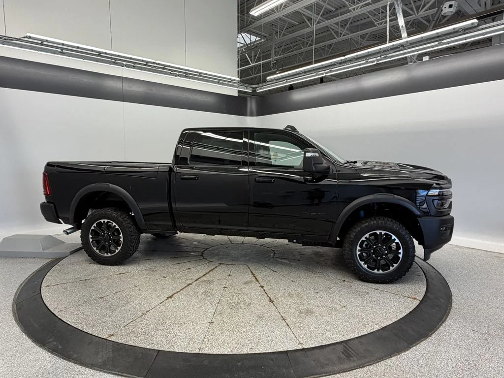 New 2026 Diamond Black Crystal Pearlcoat Ram Rebel image 25