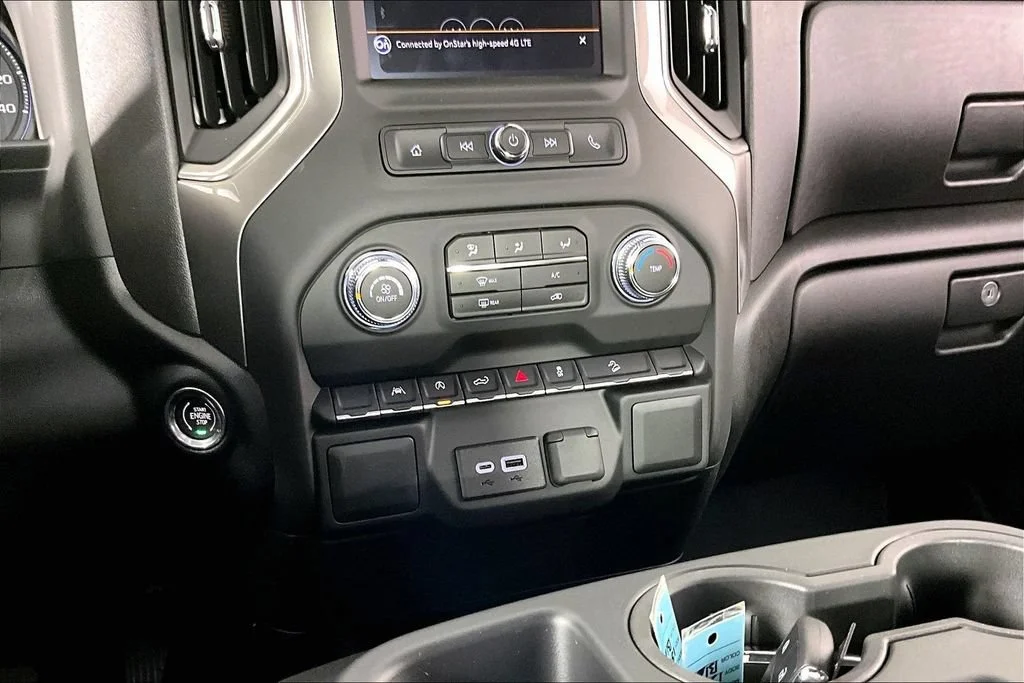 New 2026 Onyx Black GMC Pro image 7