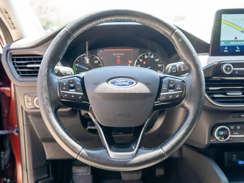 Used 2021 Brown Ford SE image 15
