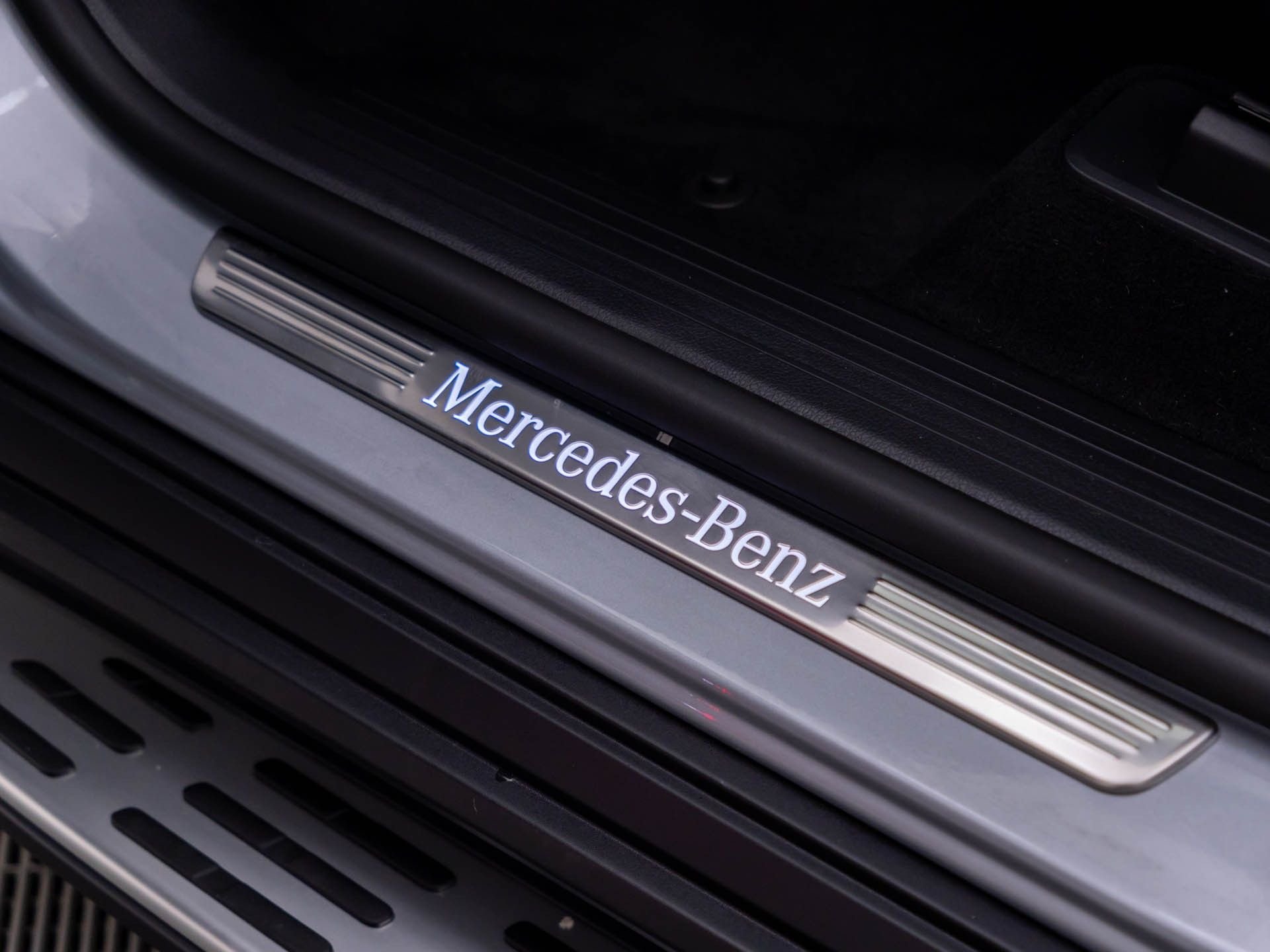 New 2026 Cirrus Silver Metallic Mercedes-Benz GLS 450 image 16