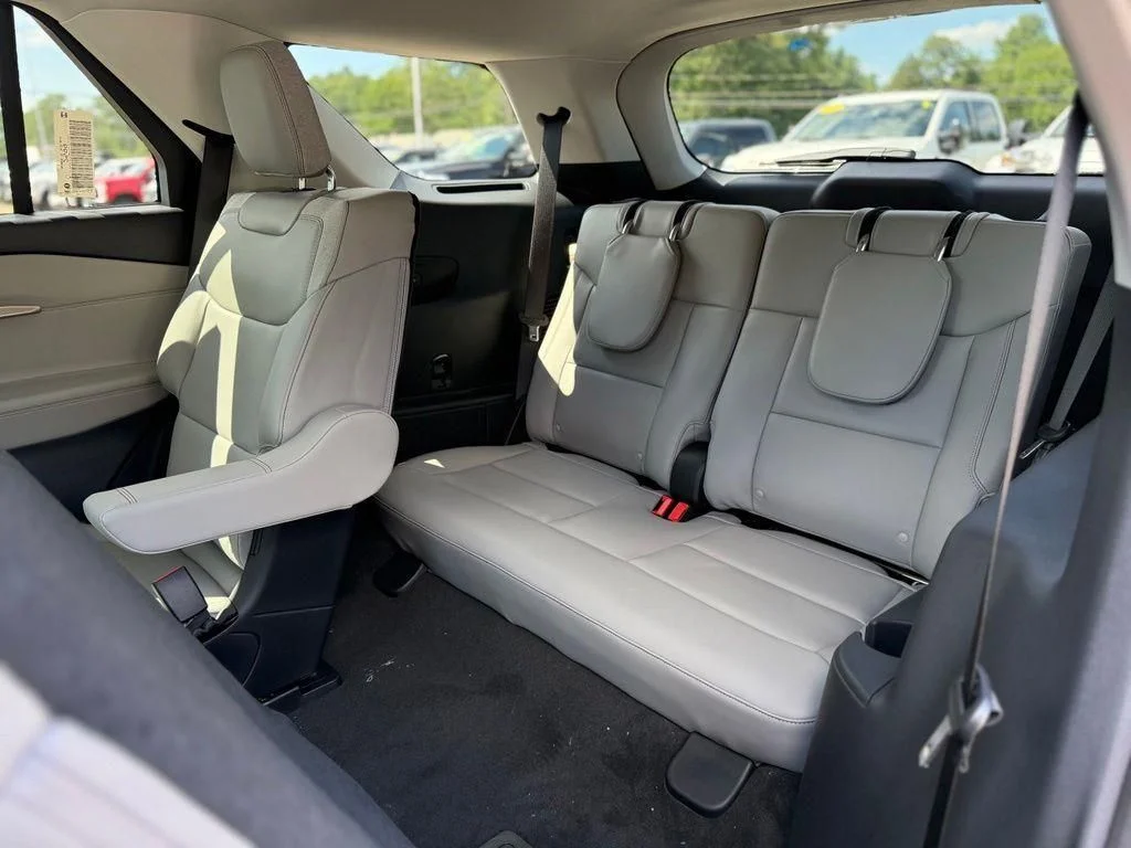 New 2026 Black Ford Active image 30