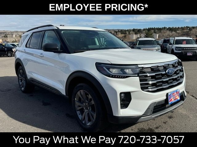 New 2026 Star White Metallic Tri-Coat Ford Active image 8