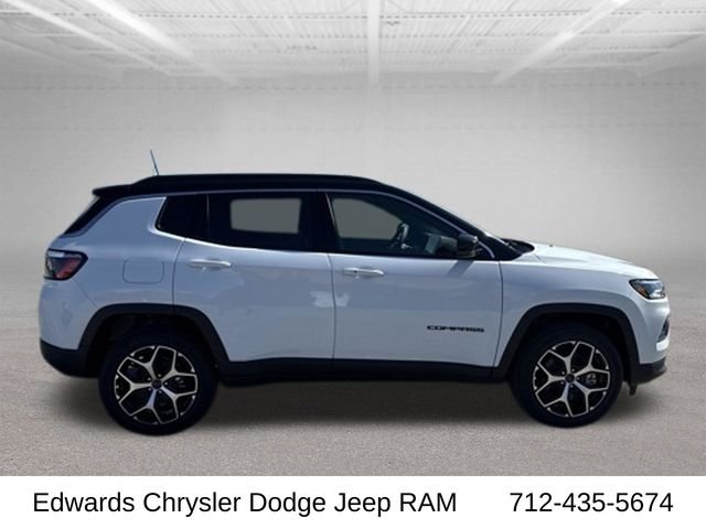 New 2026 Bright White Clear-Coat Exterior Paint Jeep Limited image 9