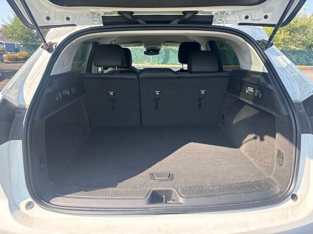 Used 2024 Summit White Buick Preferred image 19