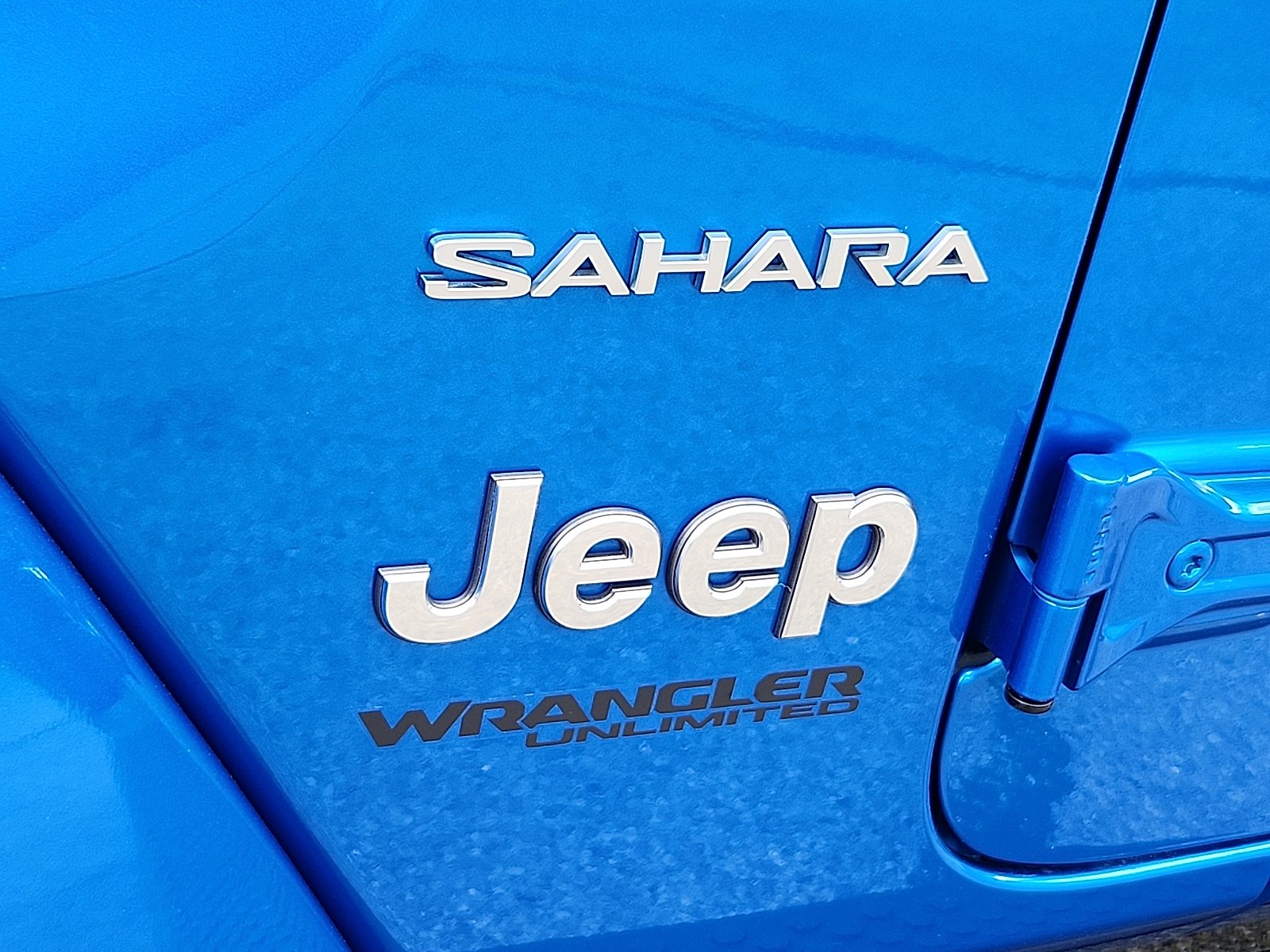 Used 2022 Hydro Blue Pearlcoat - PBJ Jeep Sahara 4x4 image 29