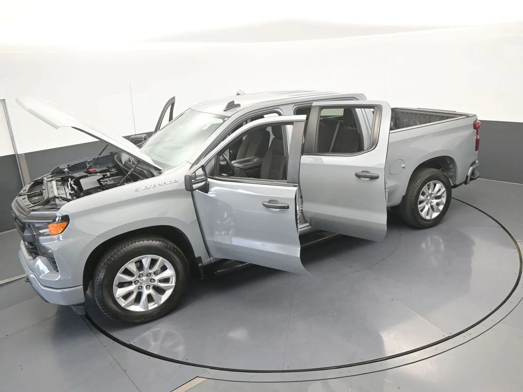 Used 2024 Slate Gray Metallic Chevrolet Custom image 67