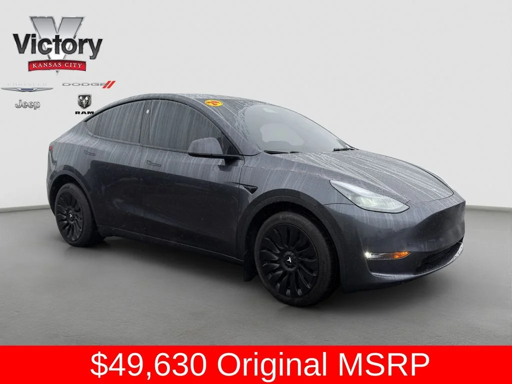 2024 Tesla Model Y Long Range Dual Motor All-Wheel Drive's photo
