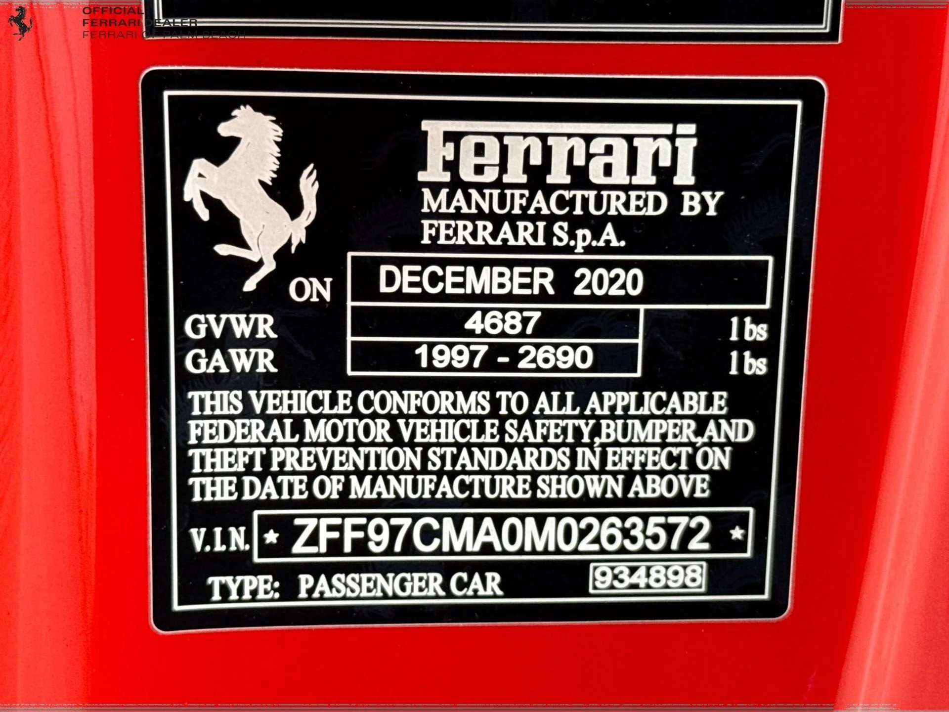 Certified Used 2021 Rosso Scuderia Ferrari Base image 27