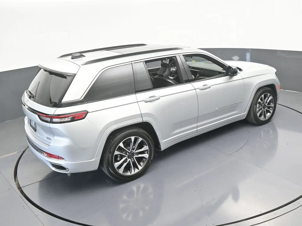 2024 Jeep Grand Cherokee Overland - Photo 59