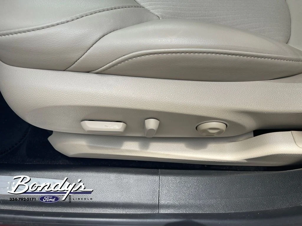 Used 2019 Chili Red Metallic Buick Preferred image 9