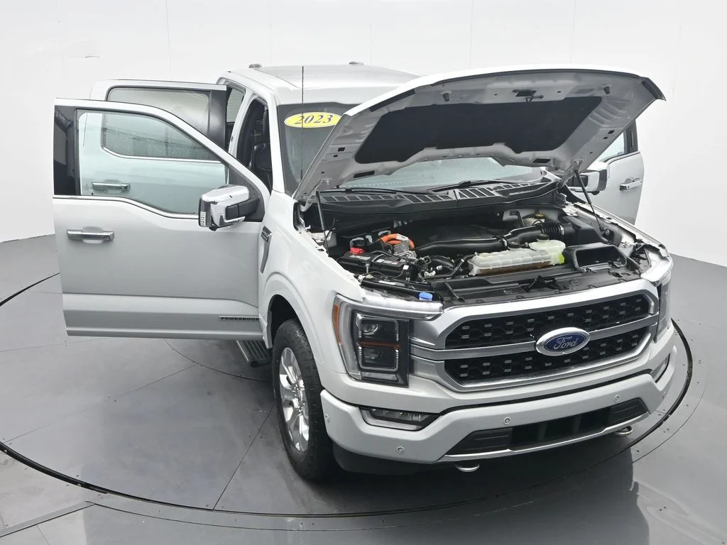 Certified Used 2023 Avalanche Ford Platinum image 39