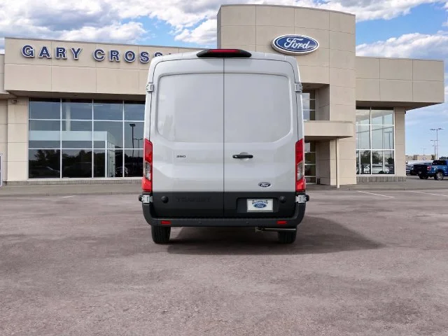 New 2027 White Ford Base image 7