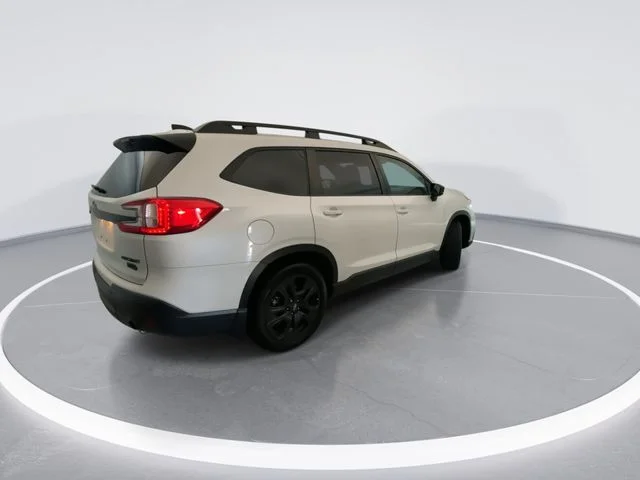 Used 2024 White Subaru Onyx Edition image 4