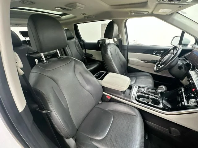 Used 2024 White Kia SX Prestige image 28