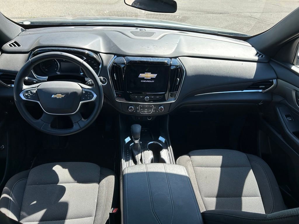 Used 2023 Sterling Gray Metallic Chevrolet LT Cloth image 18