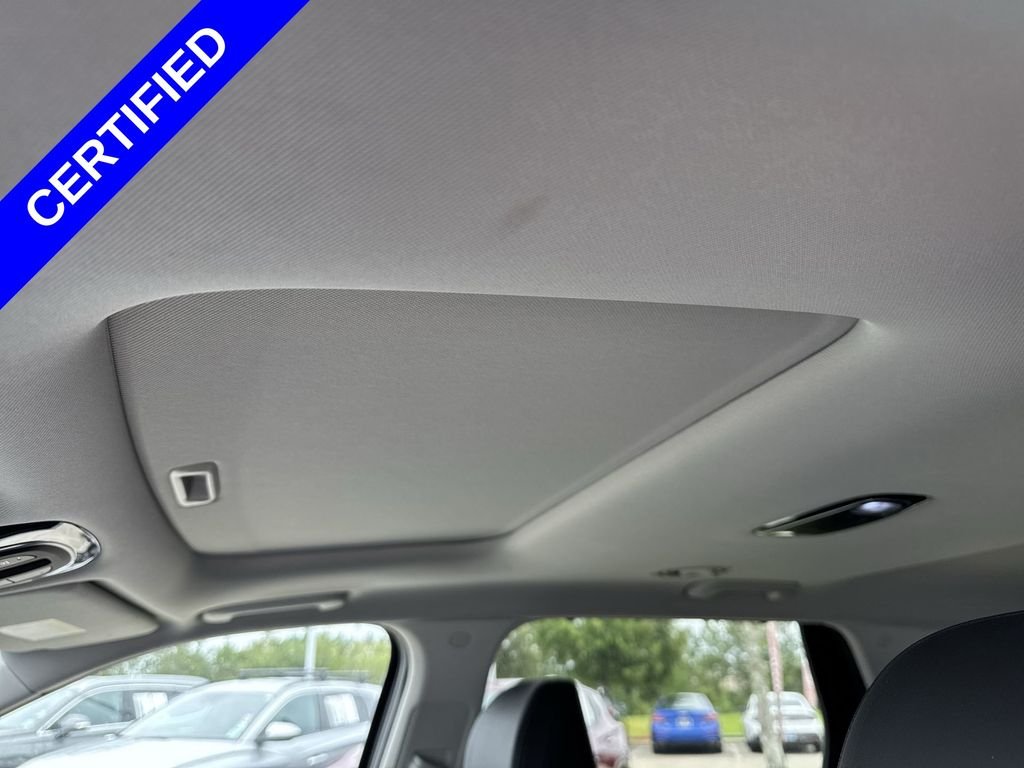 Certified Used 2025 Graphite Hyundai XRT image 16