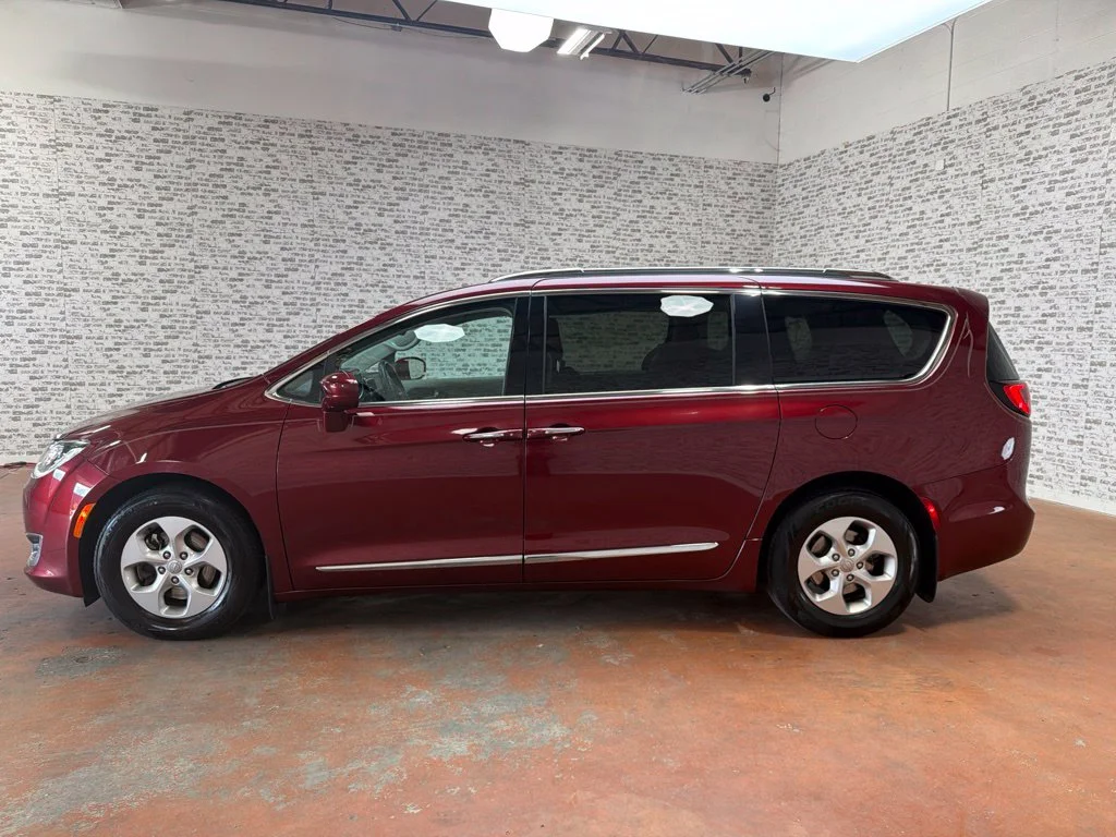 Used 2017 Velvet Red Pearlcoat Chrysler Touring L Plus image 4