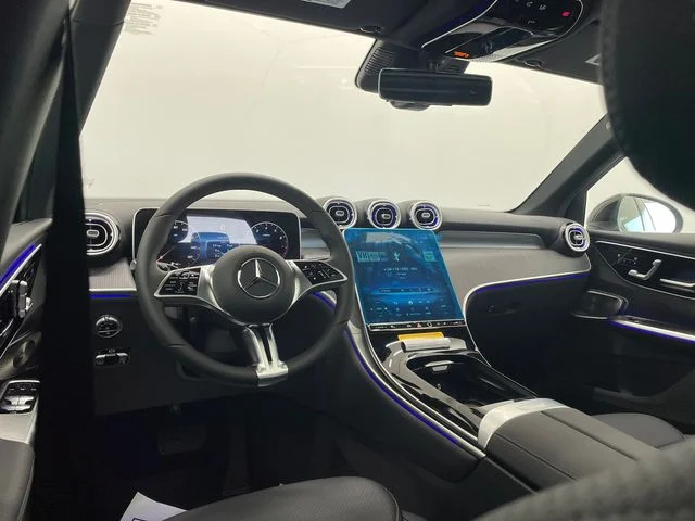 New 2027 Black Mercedes-Benz GLC 300 image 45