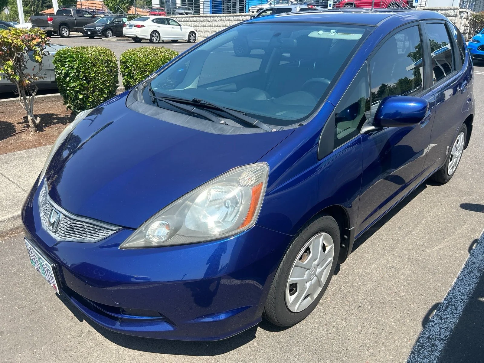 Used 2013 Vortex Blue Pearl Honda Base image 1