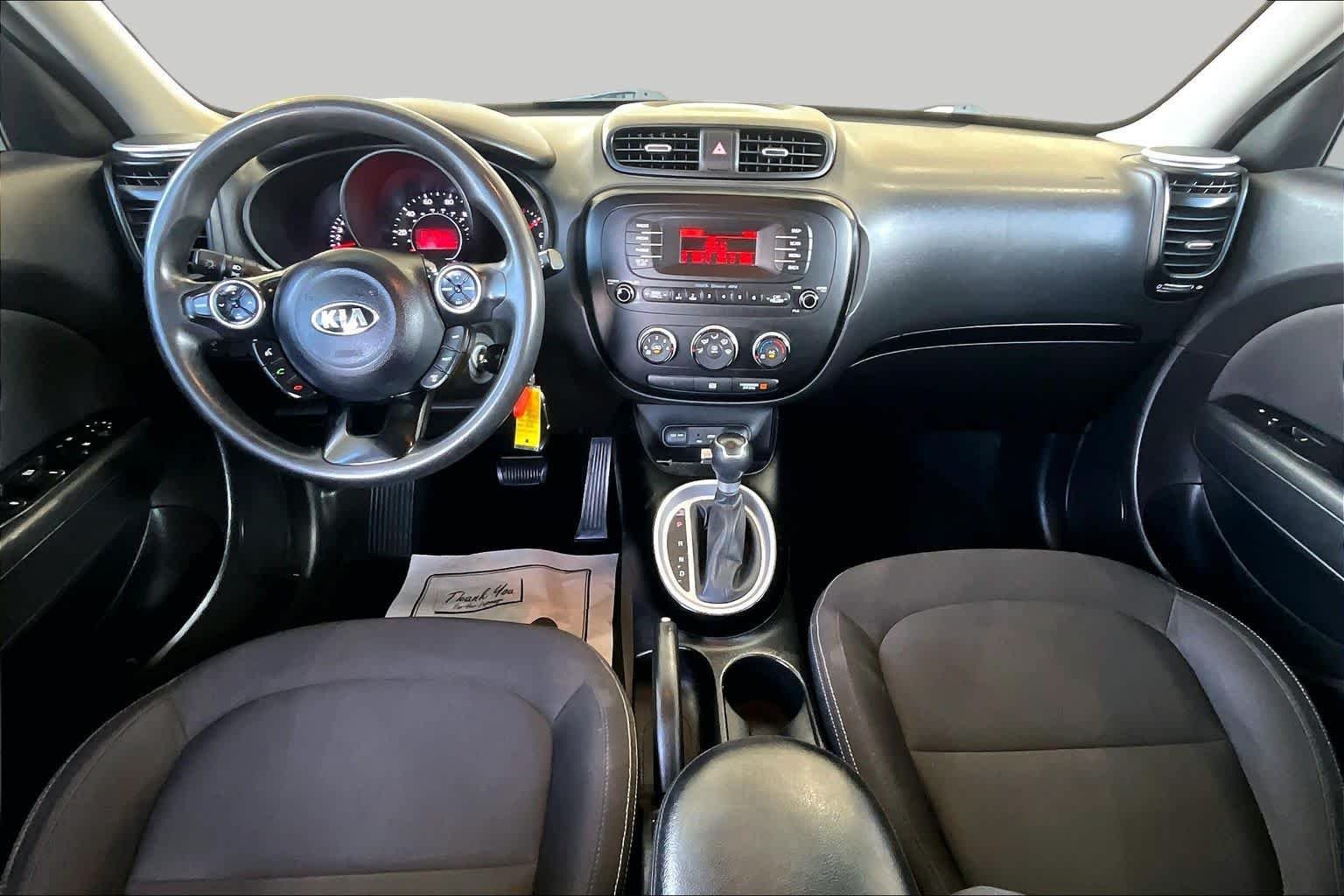 Used 2015 Titanium Gray Kia Base image 14