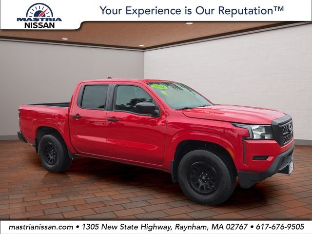 Used 2022 Red Nissan S image 1