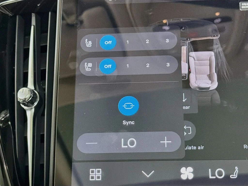 2026 Volvo XC60 Ultra - Photo 21