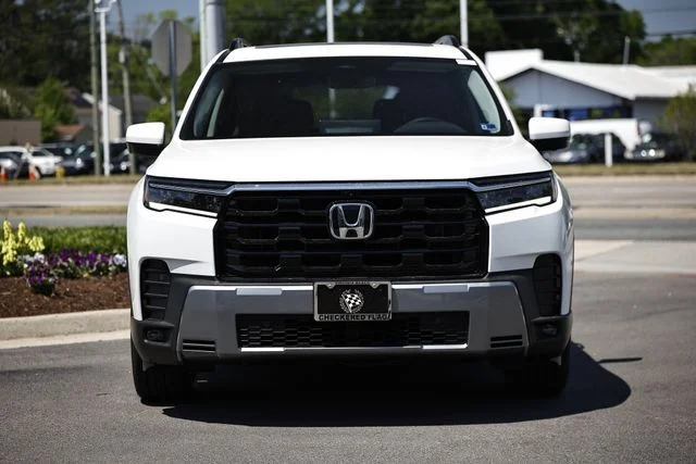New 2026 Platinum White Pearl Honda Touring image 20