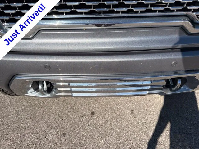 Used 2022 Gray GMC Denali image 9