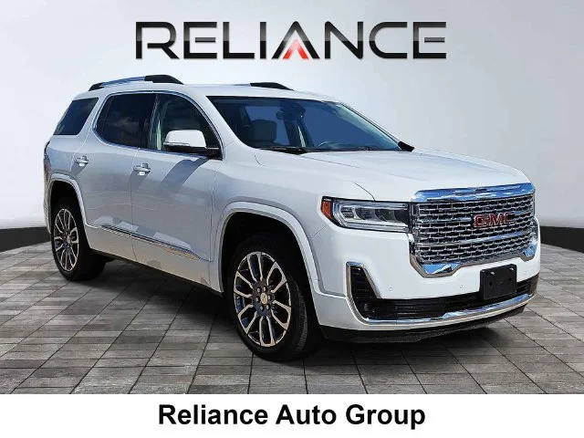 Used 2023 White GMC Denali image 1