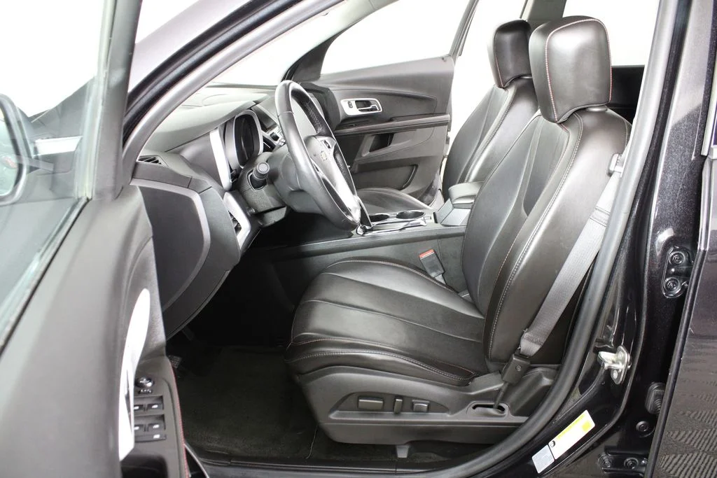 Used 2015 Black Chevrolet LT image 19