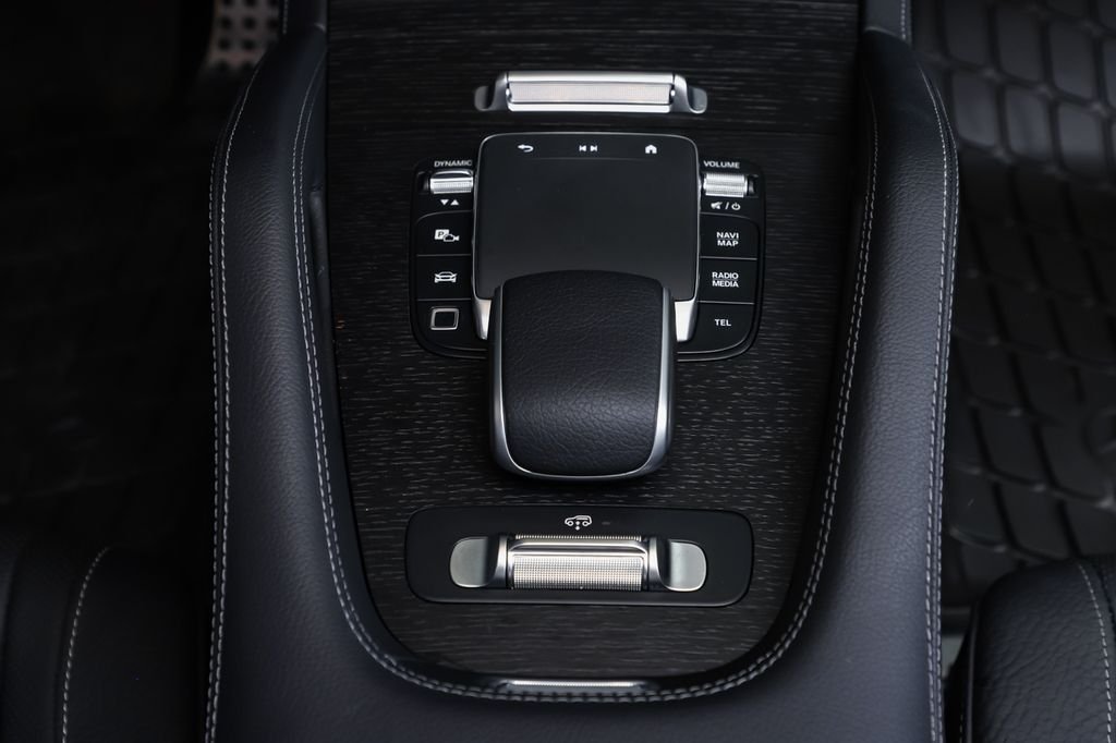 New 2026 Black Mercedes-Benz GLS 450 image 19