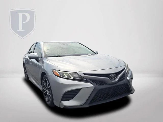 Certified Used 2019 Silver Toyota SE image 15