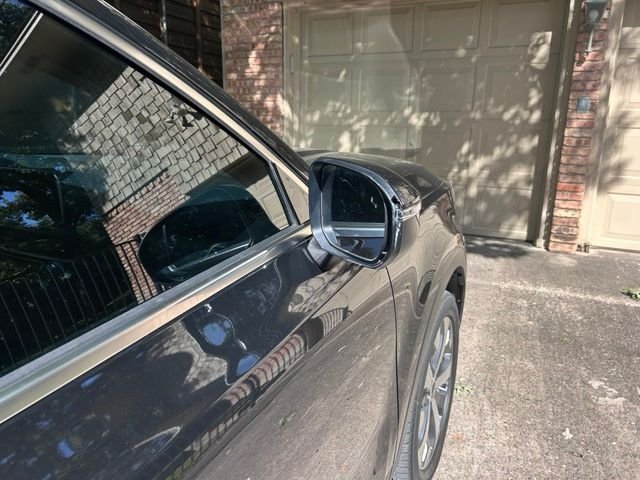 Used 2022 Black Kia S image 3