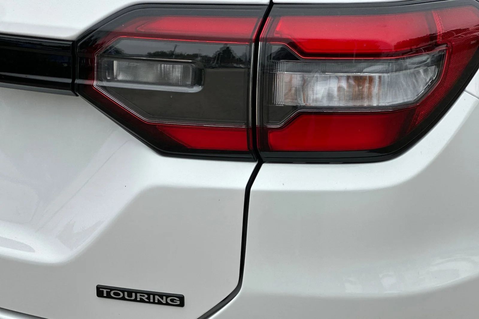 New 2026 Solar Silver Metallic Honda Touring image 33