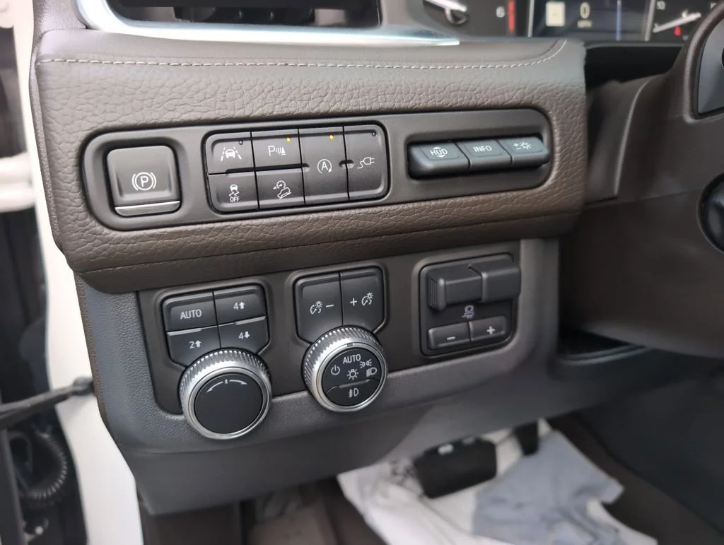 2021 GMC Yukon Denali - Photo 21