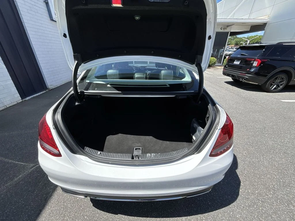 Used 2016 White Mercedes-Benz C 300 image 20