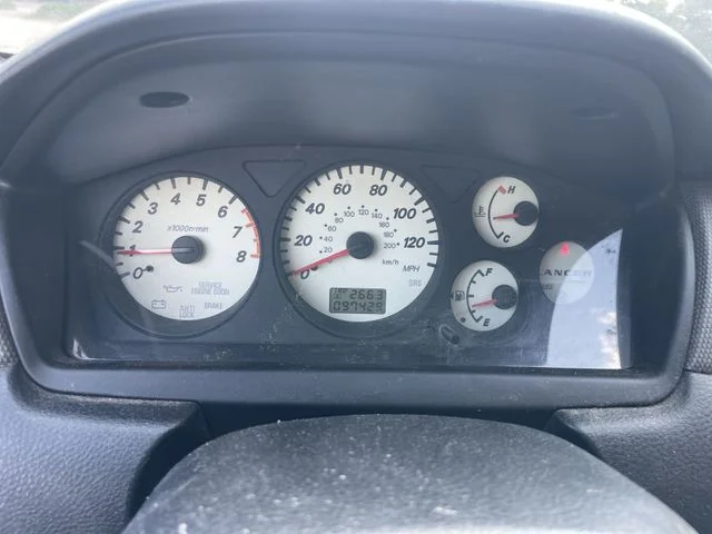 Used 2004 Red Mitsubishi Ralliart image 15