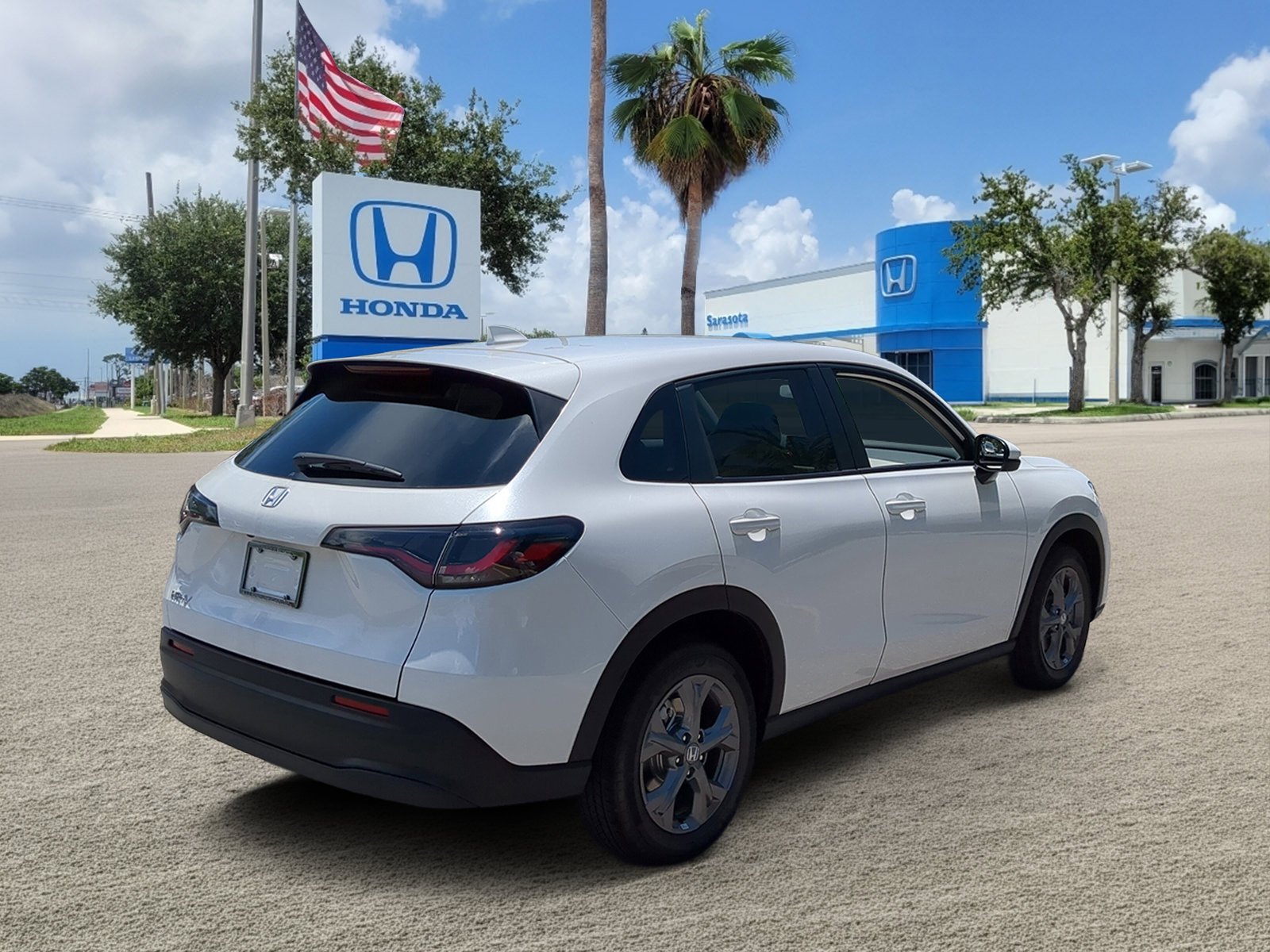 New 2027 Platinum White Pearl Honda LX image 5