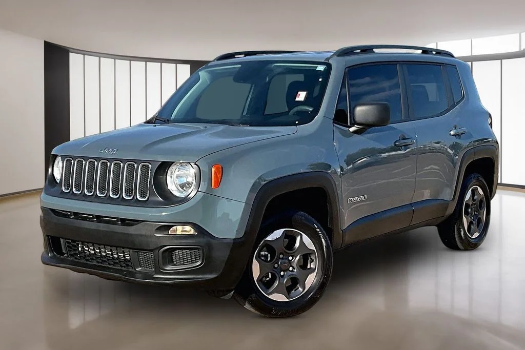 Used 2018 Gray Jeep Sport image 1