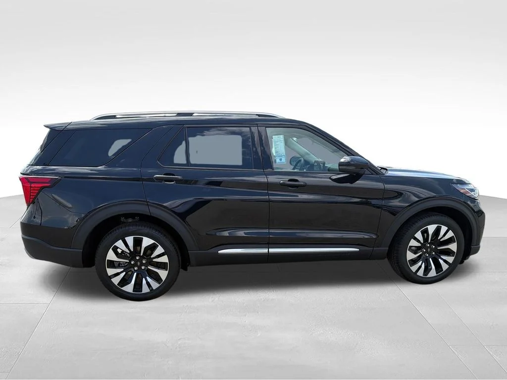 New 2026 Black Ford Platinum image 8