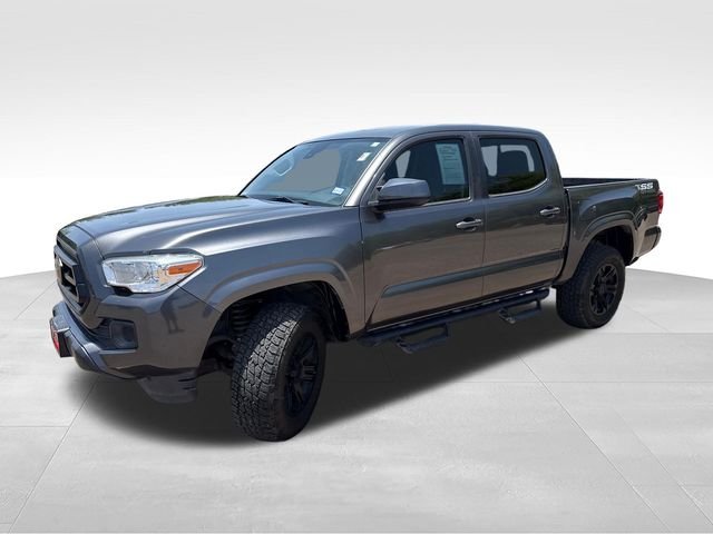 Used 2021 Gray Toyota SR image 3