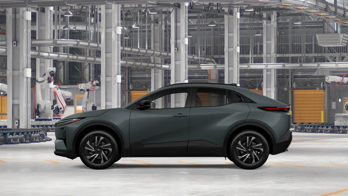 New 2026 Overcast Toyota SE image 4